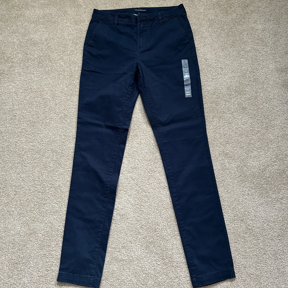 Aeropostale Men's Skinny 30 x 34 Navy Khaki Pants